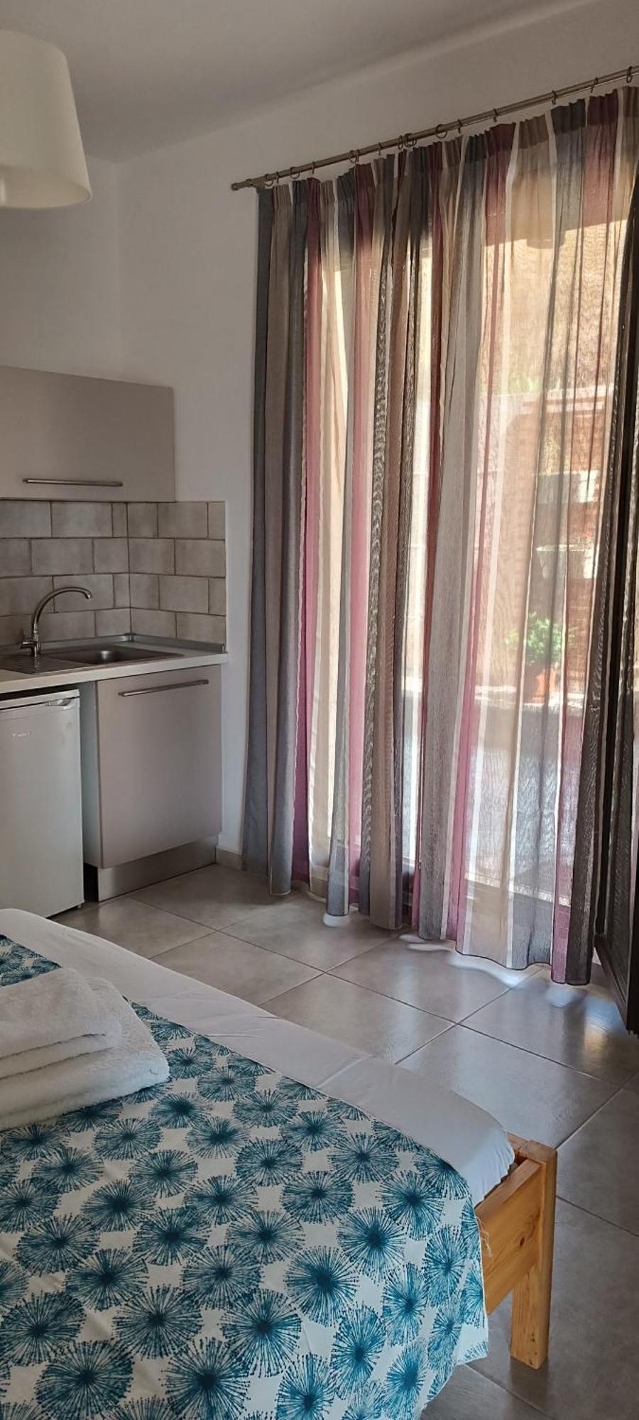 Avli Apartments بيرغاديكيا الغرفة الصورة